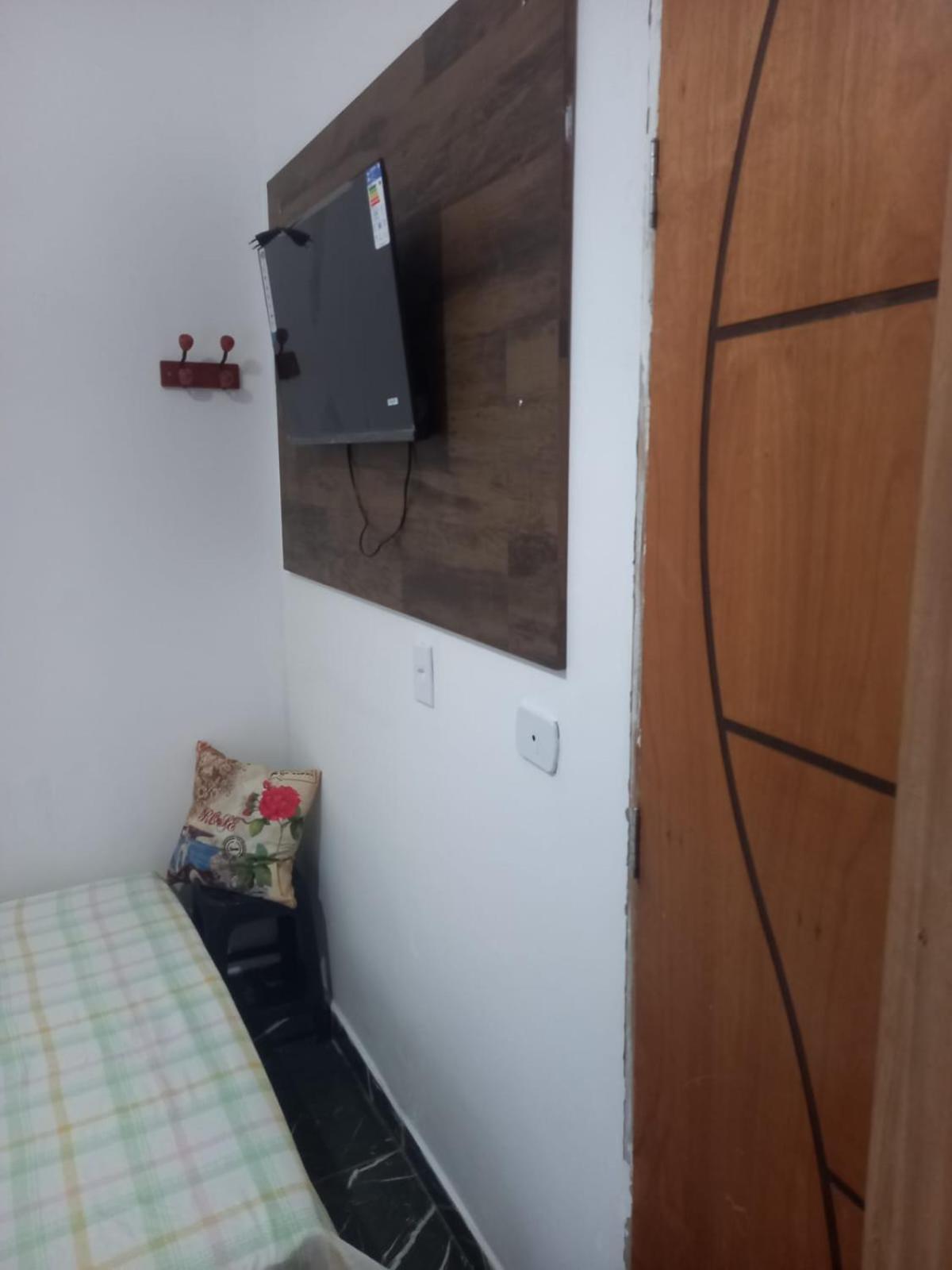 Espaco Amarelo Sol Homestay