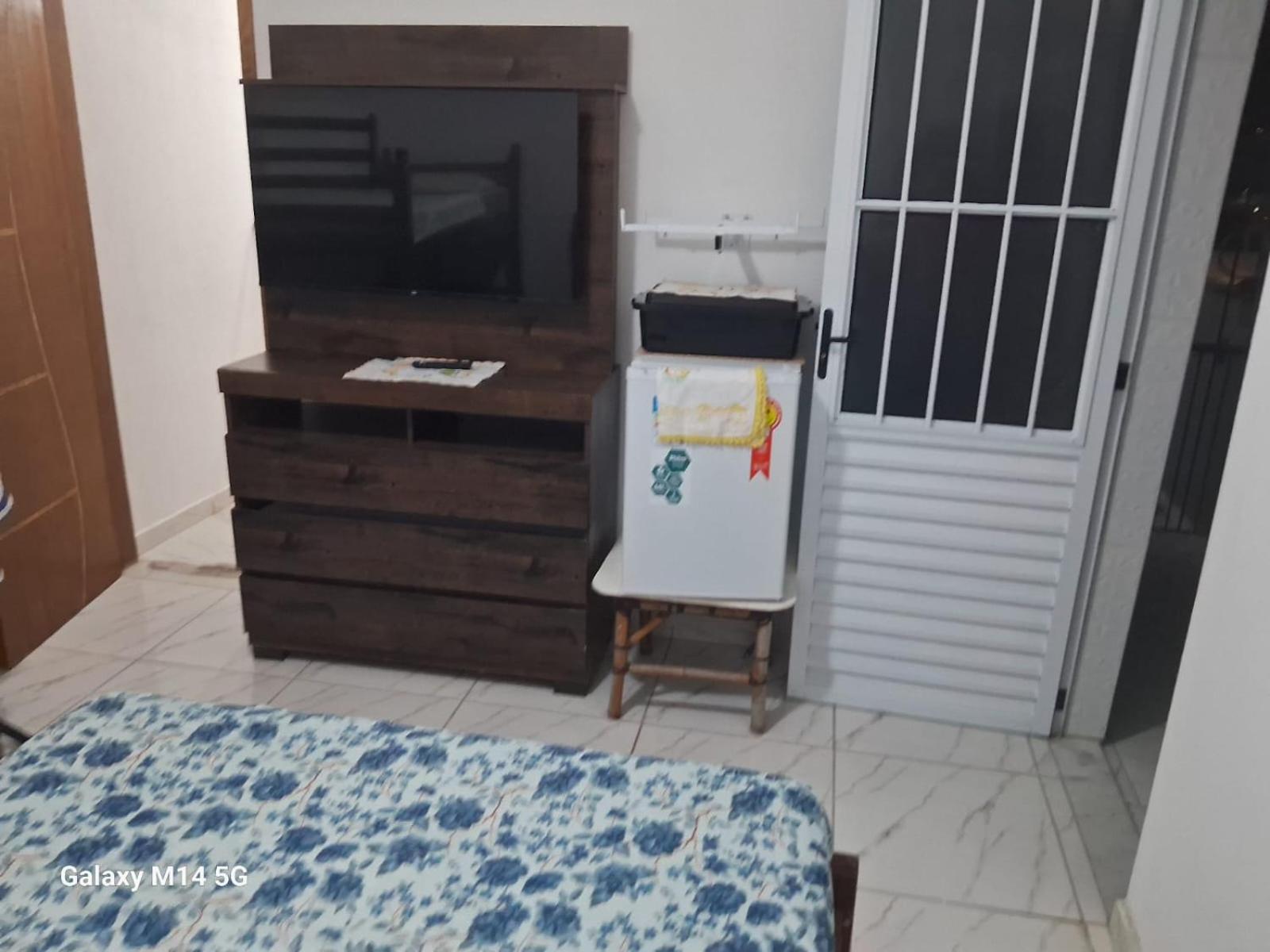 Espaco Amarelo Sol Homestay Ubatuba